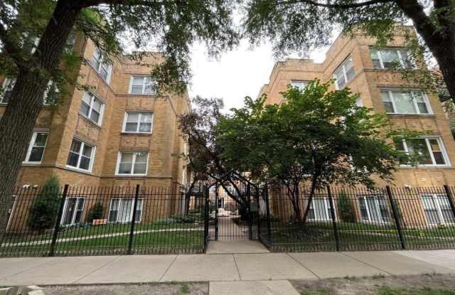 4608 N Monticello Avenue Gallery 1