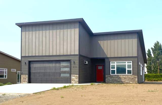 2026 Home in Dallesport Gallery 1