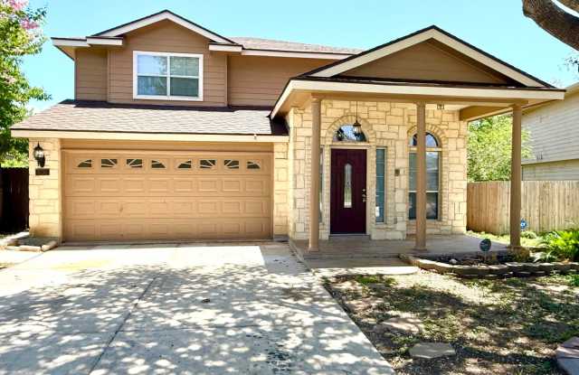 **APPLICATION RECEIVED** AVAILABLE NOW! Two Story 4 Bedroom / 2.5 Bath Home Near Brooks City Base! photos photos
