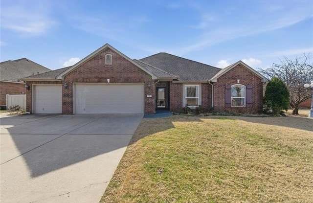 701 E Boston Street photos photos