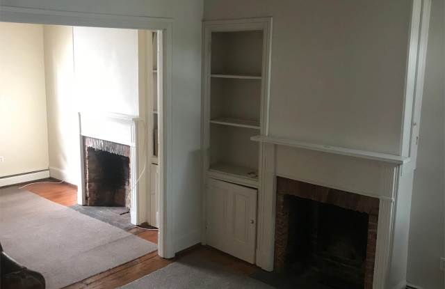 26 N New St Gallery 2