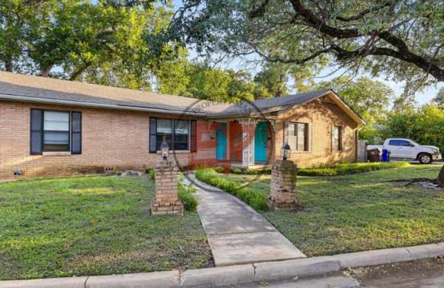 3817 Parkwood Street - B photos photos