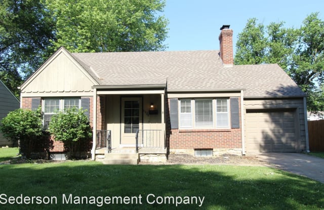 5326 ASH DR. - 5326 Ash Drive, Roeland Park, KS 66205