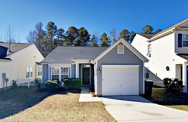 10429 Hugue Way - 10429 Hugue Way, Charlotte, NC 28214