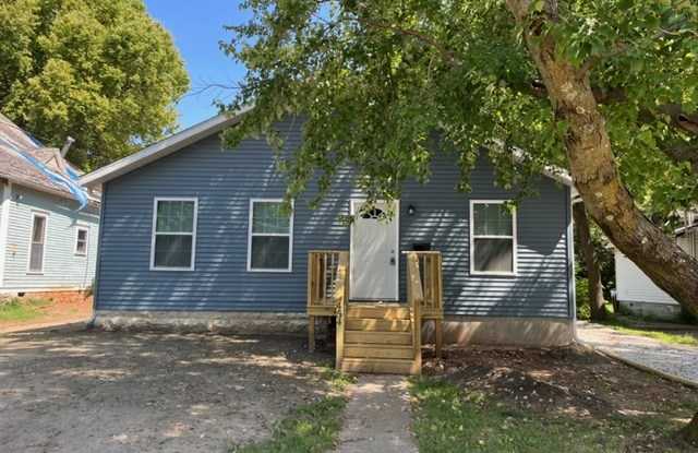 454 S Main Ave - 454 South Main Avenue, Springfield, MO 65806