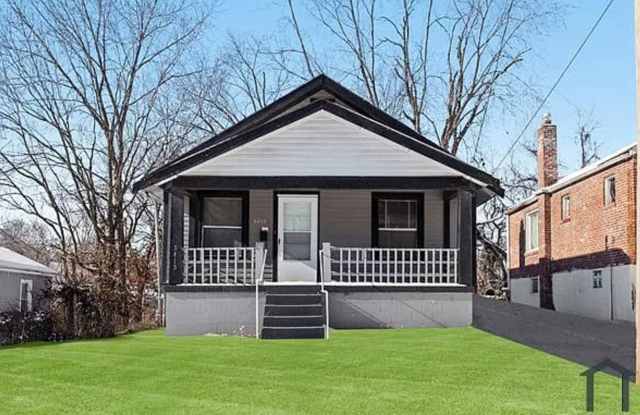 Charming 2BR House in Saint Louis photos photos