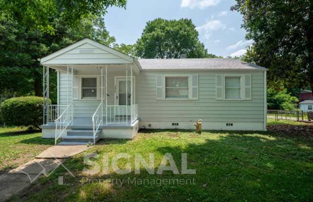 3038 Highland Dr photos photos