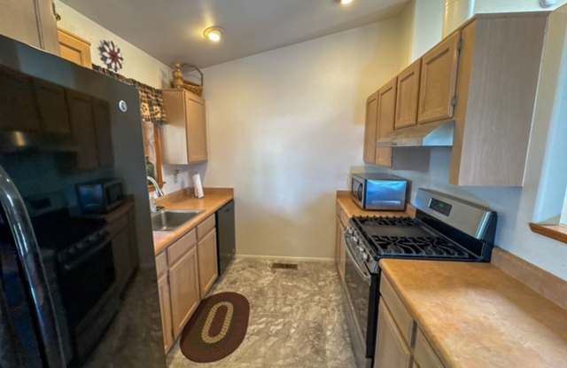 Rental In Munds Park Gallery 3