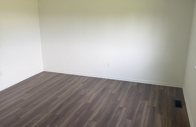 12117 Edwards Rd photos photos