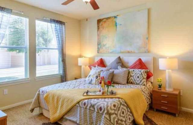 1843 Medical Pkwy Gallery 2