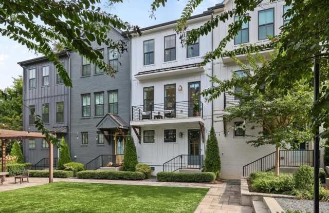119 Chestnut Circle Gallery 2