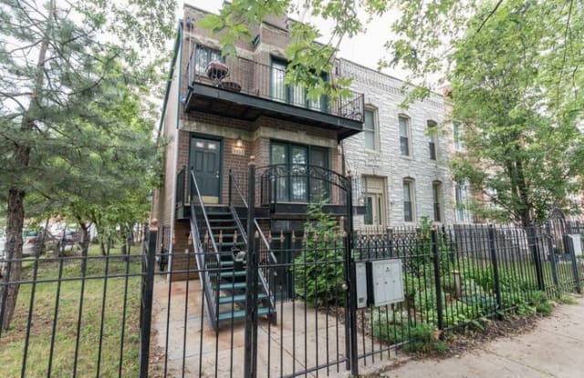2452 West Taylor Street - 2452 West Taylor Street, Chicago, IL 60612