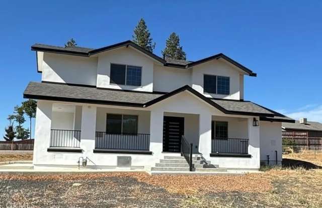 Paradise Executive Home for Rent- 3 bed 3 bath, new construction - 6546 Lucky John Road, Paradise, CA 95969