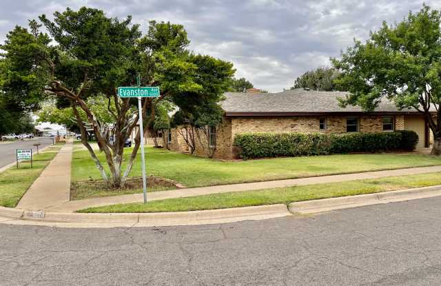 5726 64th Street - 1 Gallery 3