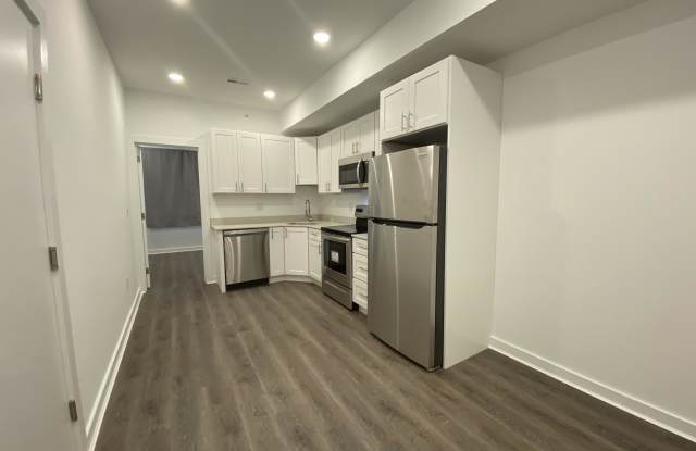 4936 West Thompson Street - 2 photos photos