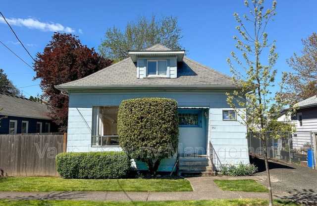 351 19th Street Southeast photos photos