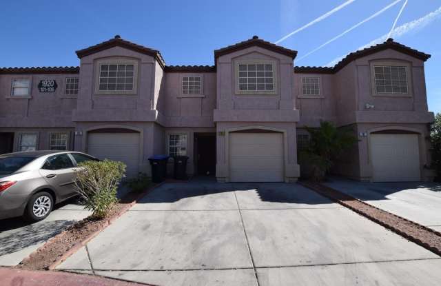 Beautiful 3 Bedroom  2 1/2 Bath Condo. photos photos