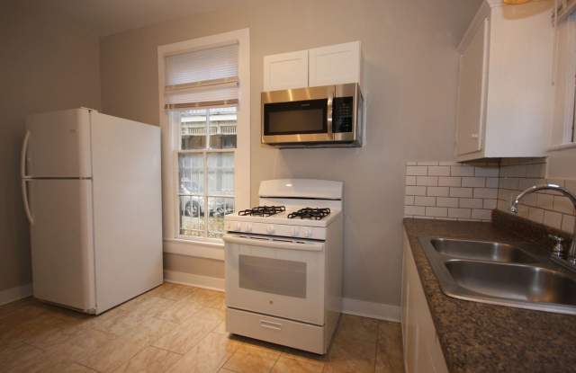 818 E Carson Gallery 4
