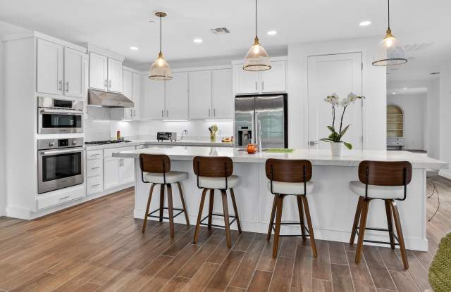 11673 N 136th Street unit: 2009 photos photos