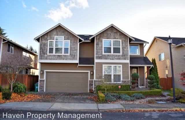 2513 NE 21st St - 2513 Northeast 21st Street, Renton, WA 98056