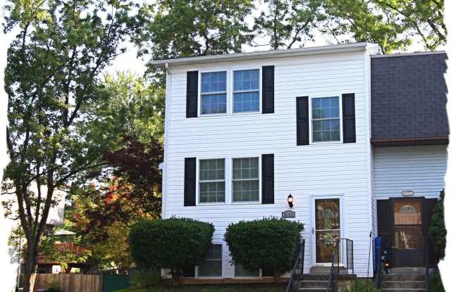 2062 LAKE GROVE Court - 2062 Lake Grove Court, Crofton, MD 21114