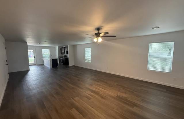 922 Caitlan Drive Gallery 2