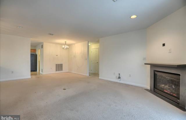 202 OSPREY LANE Gallery 3