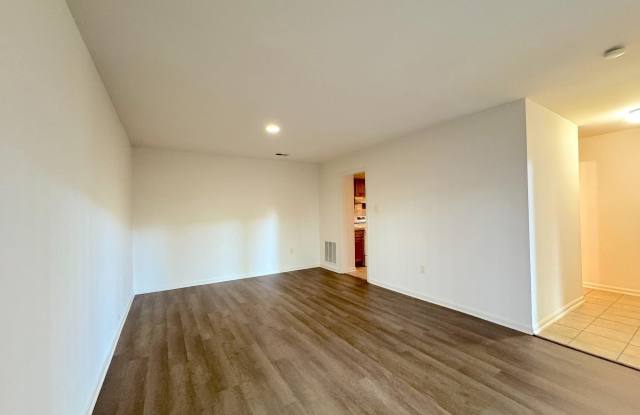 4659 LOGSDON Drive Gallery 3