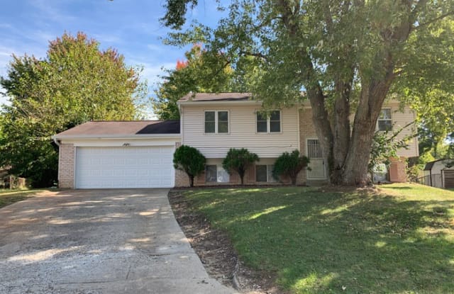 7835 Chicopee Court - 7835 Chicopee Court, Indianapolis, IN 46217