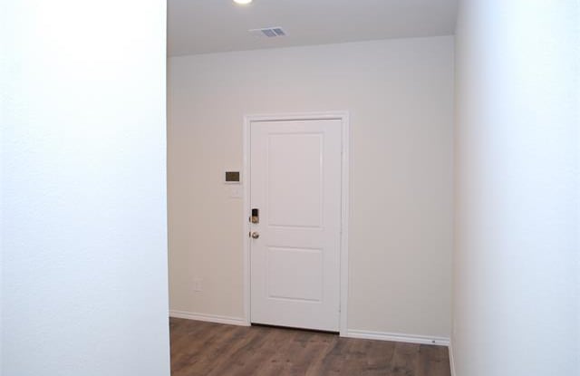 205 Samuel Street Gallery 3