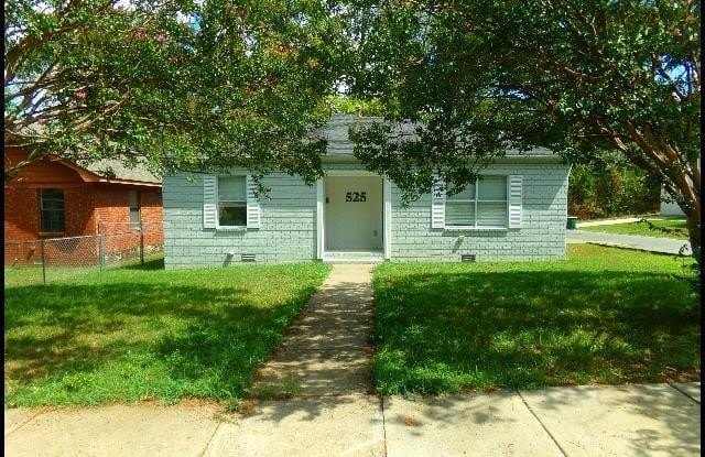525 S Oak Street photos photos