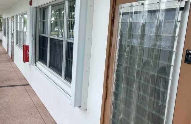 2052 Cornwall C Gallery 2