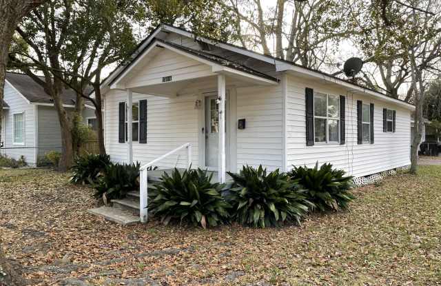 1409 Roosevelt Street photos photos