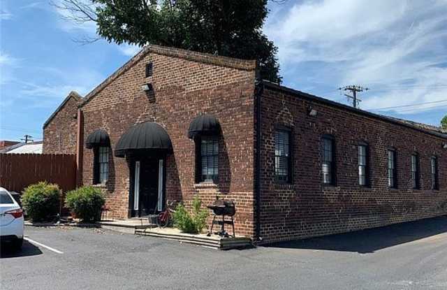 217 N South St photos photos