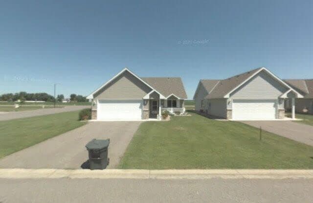 700 Ochotto Lake Drive - 700 Ochotto Lake Drive, Avon, MN 56310