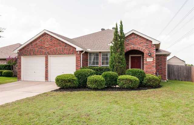 4413 Ravensbrook Court Gallery 3