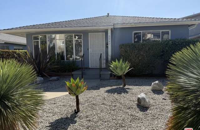 3947 Prospect Ave photos photos