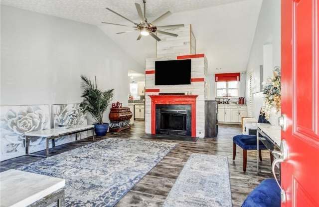 3840 Forsythia Way Gallery 3