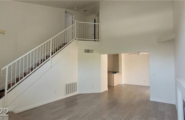 9623 Blue Calico Drive Gallery 4