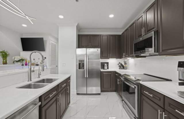616 NW 38th Circle, Boca Raton, FL 33431 - 5700 Gallery 3