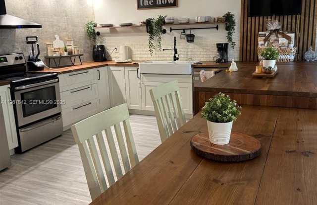 283 Woodland Rd photos photos