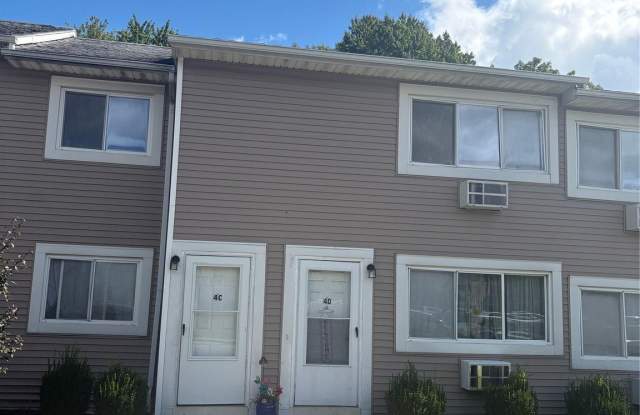 4 Fishkill Glen Drive Gallery 2
