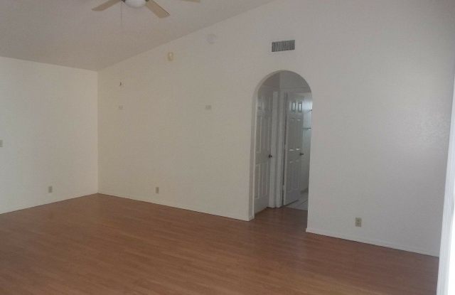 18633 N 14th Place Gallery 4