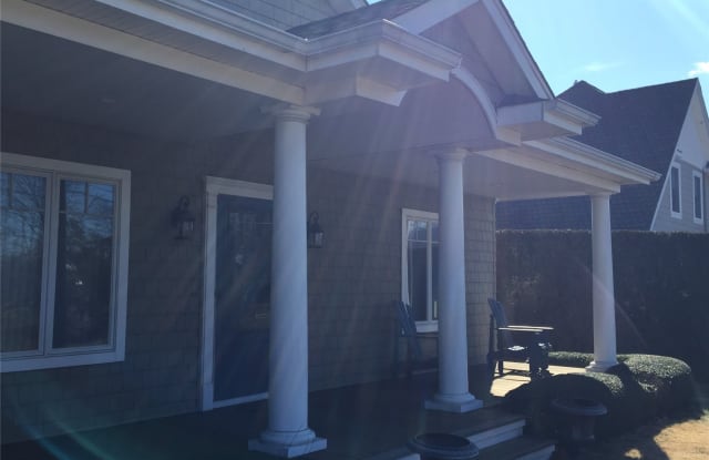 29 Whiting Road Gallery 2