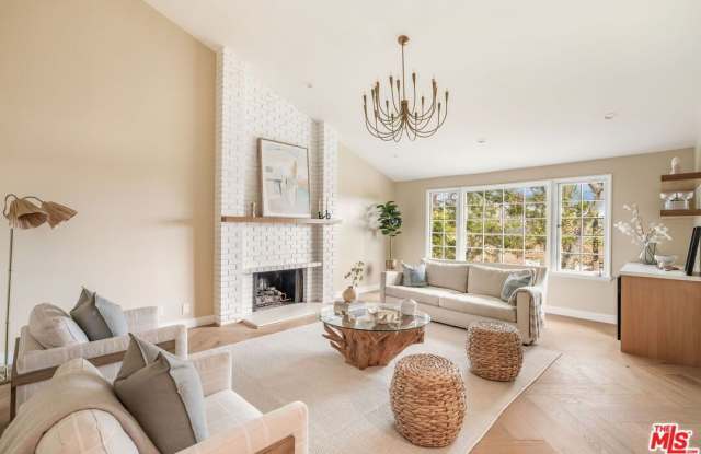 17481 Tramonto Dr photos photos