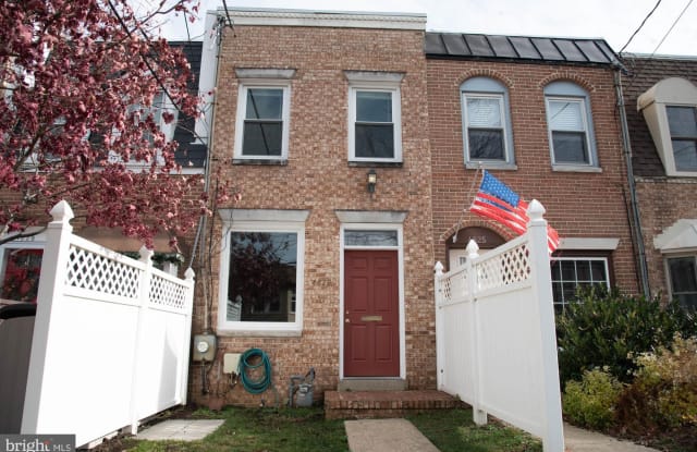 4827 41ST STREET NW - 4827 41st Street Northwest, Washington, DC 20016