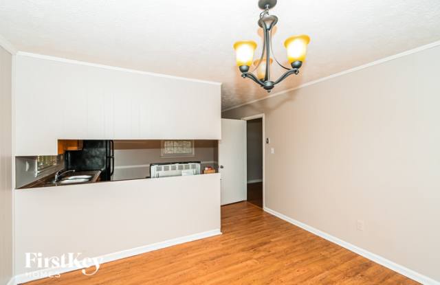 6917 Knollwood Drive Gallery 4