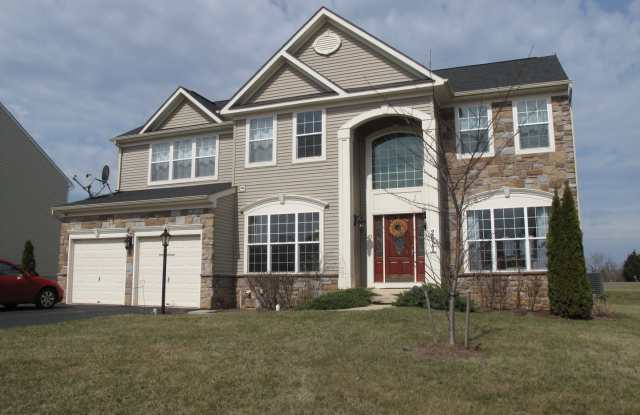 2617 Victorian Dr Dover PA 17315 Gallery 1