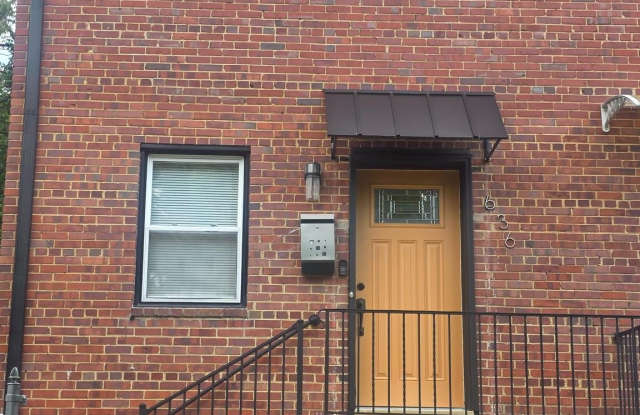 636 BURNS Street SE photos photos