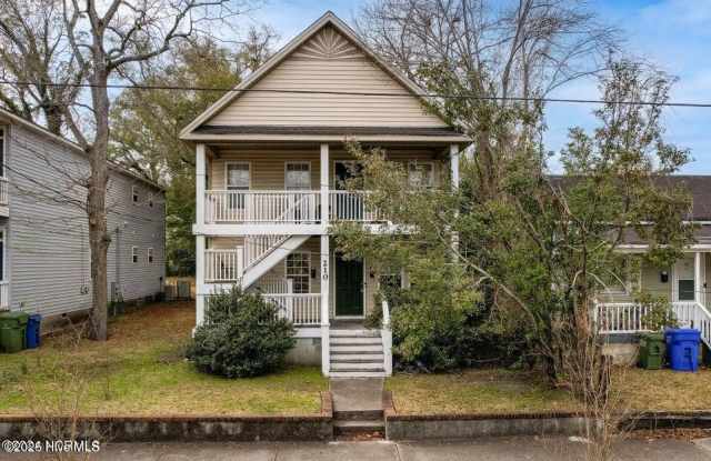 210 South 9th StreetUnit A - 210 South 9th Street, Wilmington, NC 28401 210 South 9th StreetUnit A - 210 South 9th Street, Wilmington, NC 28401